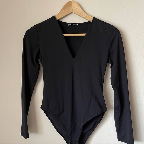 Zara “V” Neck Bodysuit - Picture 1 of 6